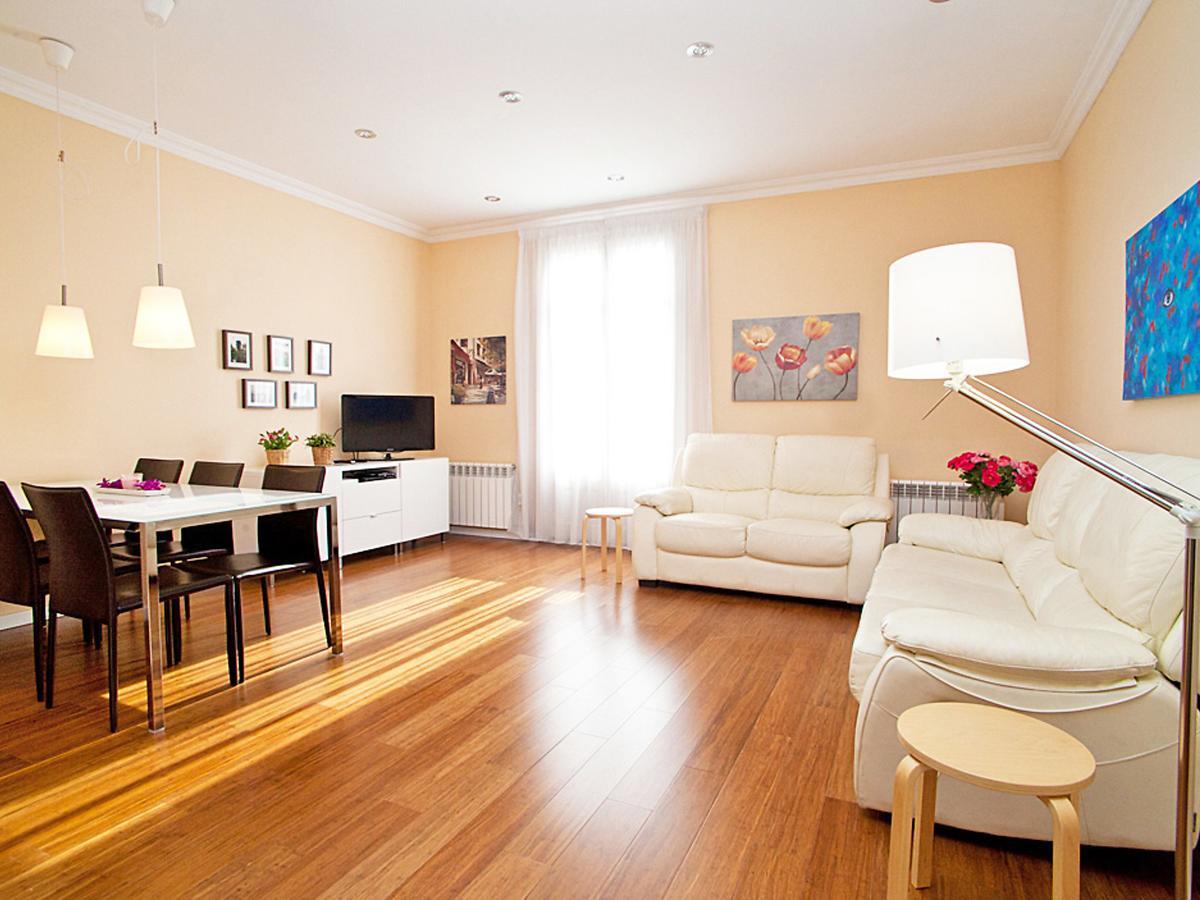 Apartment Eixample Esquerre Gran Via Balmes By Interhome Barcelona Eksteriør bilde